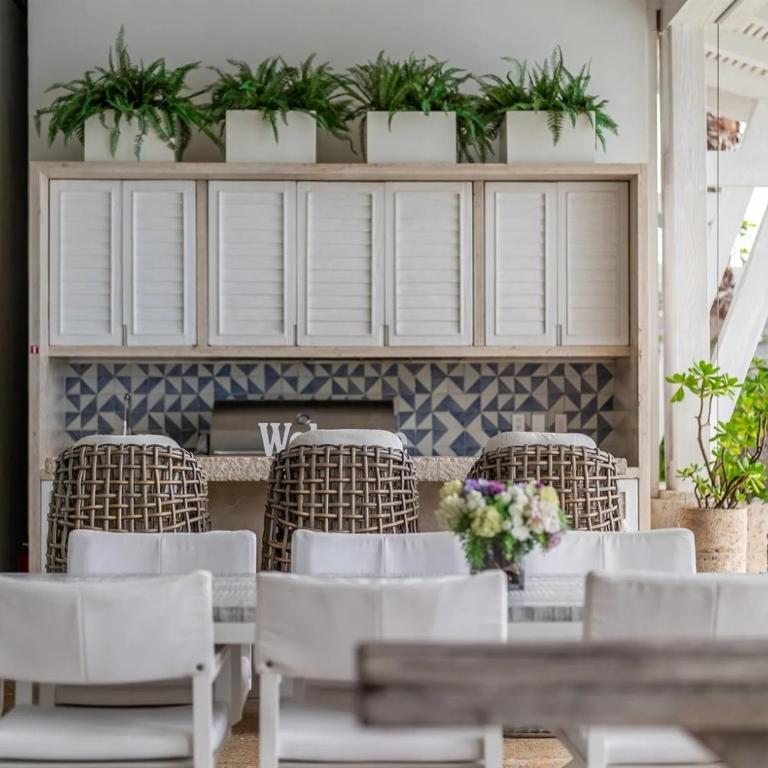 Extraordinary Beach Front Villa In Cancun - Villa - 49