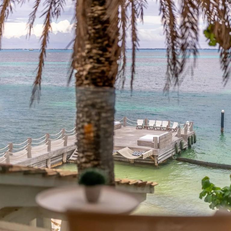 Extraordinary Beach Front Villa In Cancun - Villa - 56
