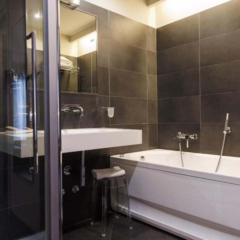 Piccolo Hotel - Suite - 9