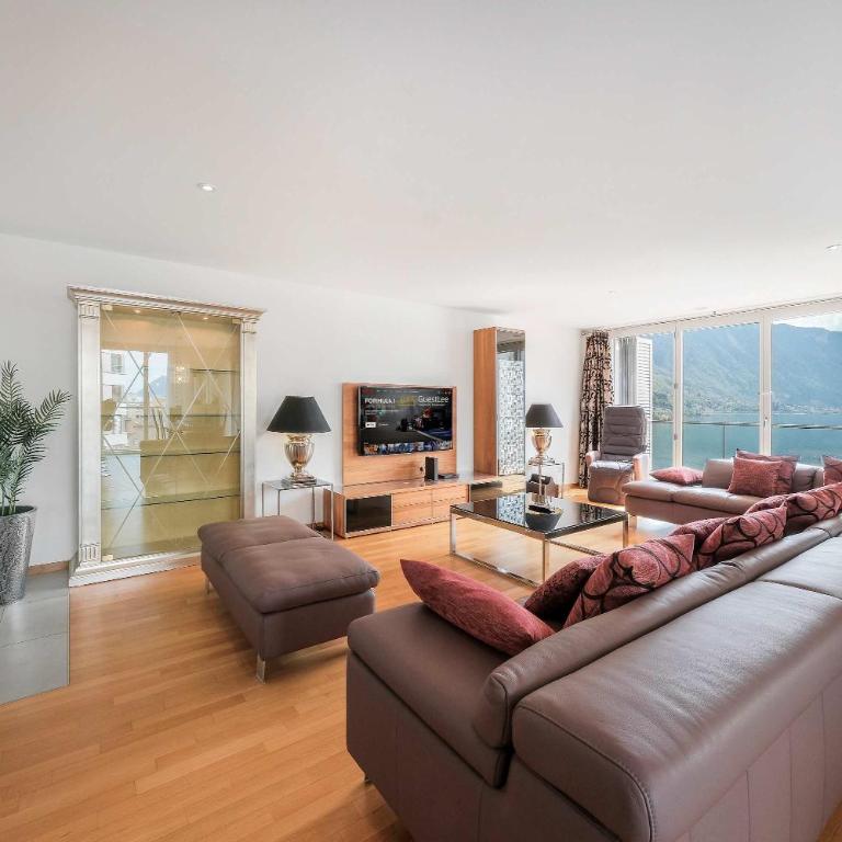 Luxury Apartment in Montreux with Panoramic Views by GuestLee - Apartment - 3