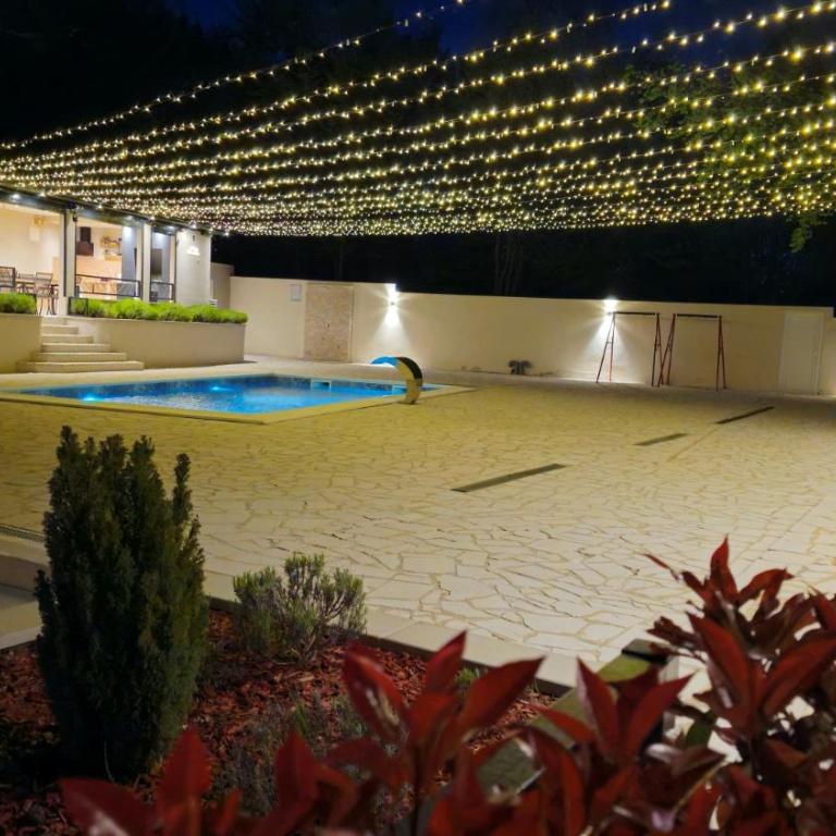 Villa Aida - Vila sa Sopstvenim Bazenom - 38