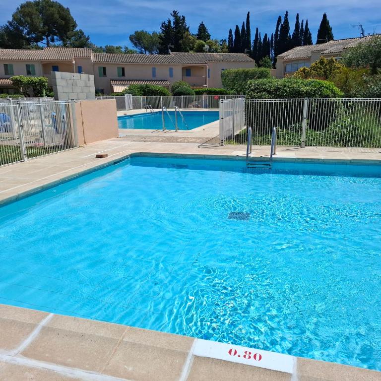 Appartement 4 couchages climatisé,piscine privée,proche centre ville et plages - Apartment mit 2 Schlafzimmern - 13