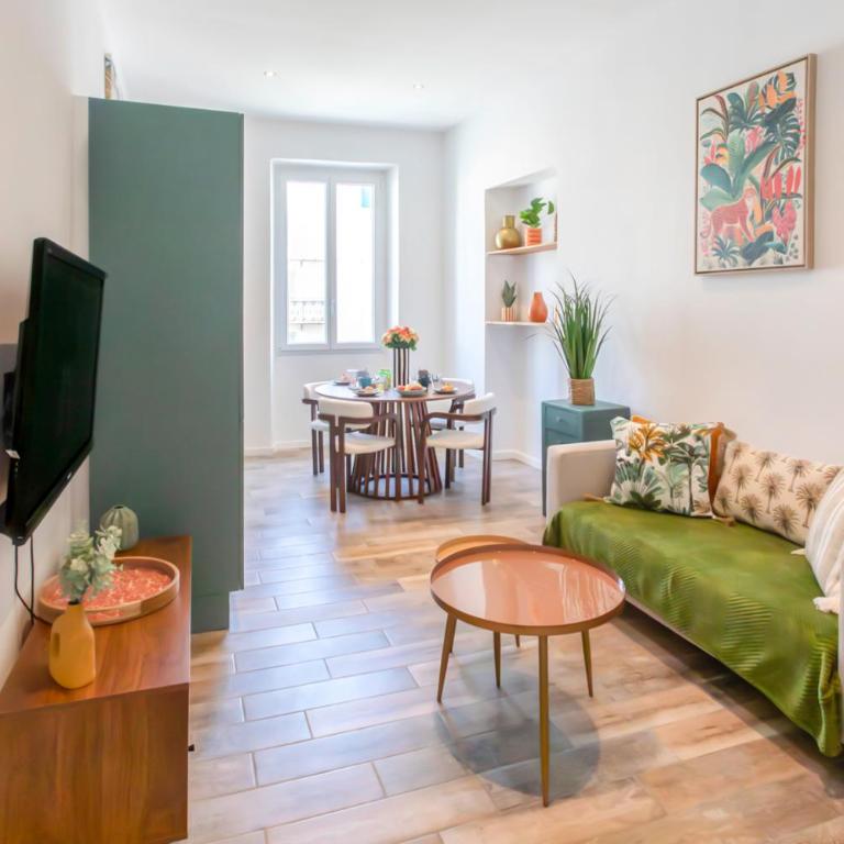 A1 Staywizus - 3P Vieil Antibes Wifi 3min à pied plage - Apartment - 13