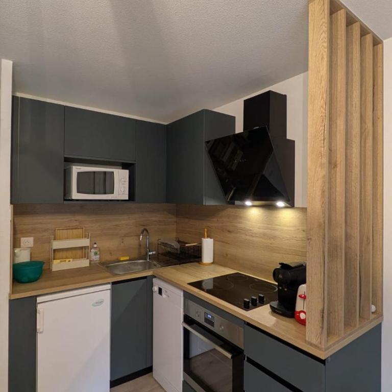 Le 31 Clos Sainte Marie Cauterets - Two-Bedroom Apartment - 2