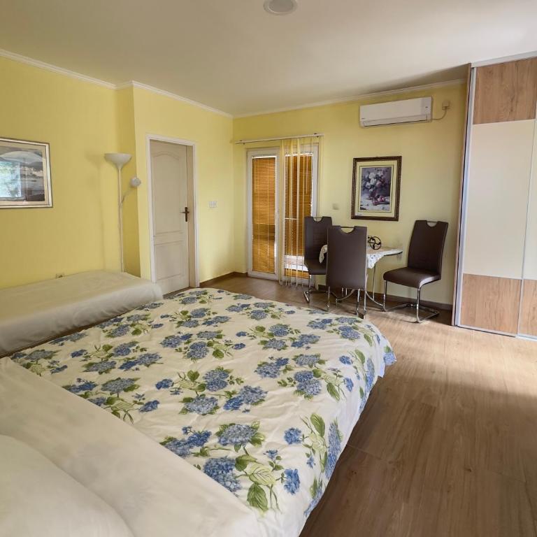 Vila Lastva, Apartment No 2 - One-Bedroom Apartment with Sea View - 2