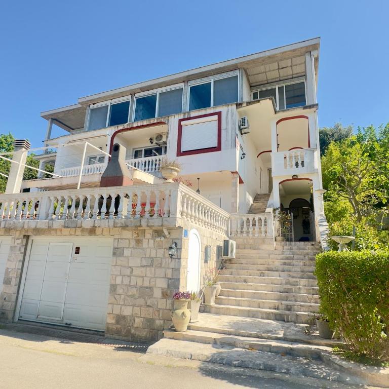 Vila Lastva, Apartment No 2 - One-Bedroom Apartment with Sea View - 12