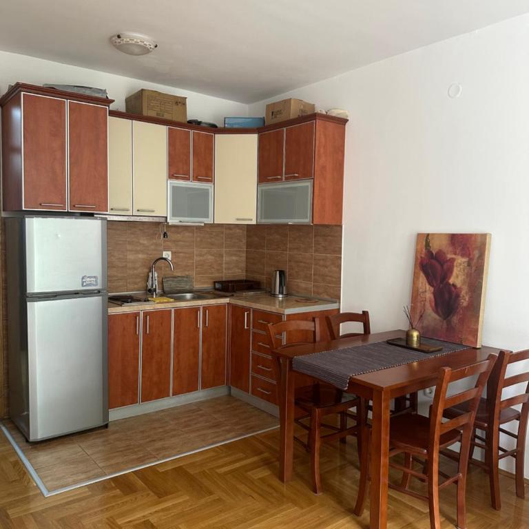 Mercury Apartments Budva - One-Bedroom Apartment - 18