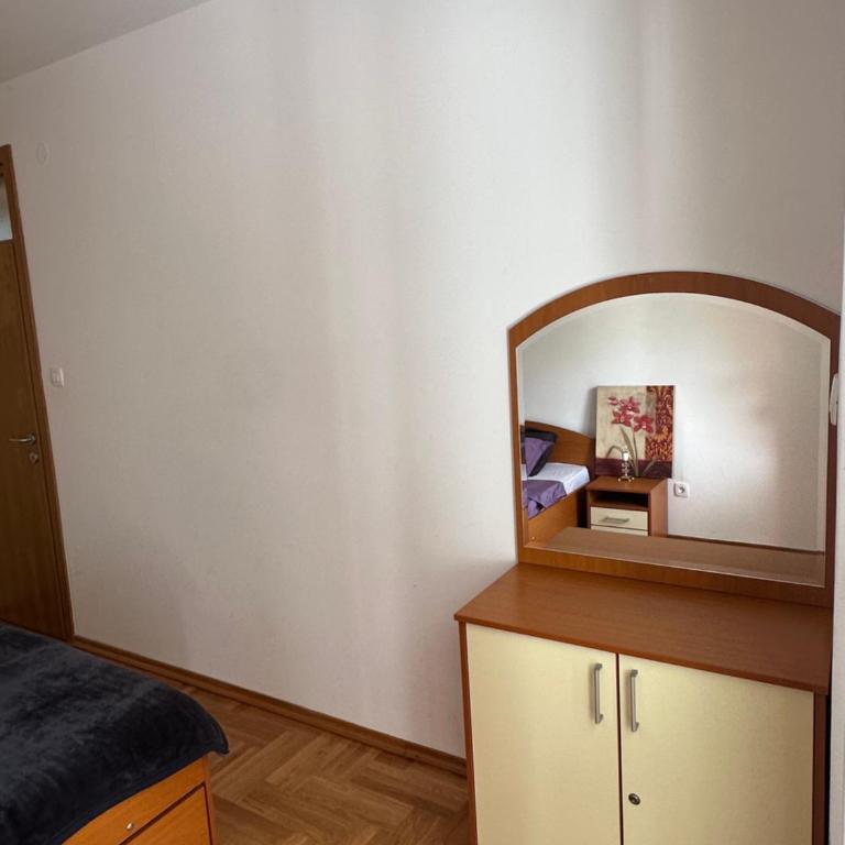 Mercury Apartments Budva - One-Bedroom Apartment - 36