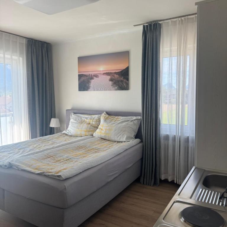 Apartment Birnbaum - Doppelzimmer mit eigenem Bad - 4