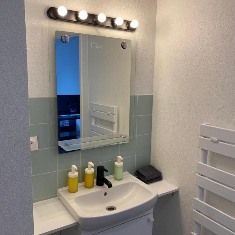 Le Cosy Zay - Baignoire & Netflix - Apartamento de 1 dormitorio - 16