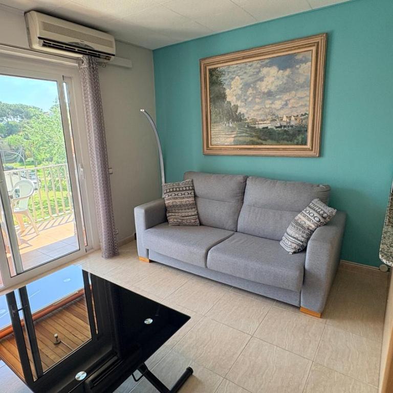 Bella Vista - One-Bedroom Apartment - 16