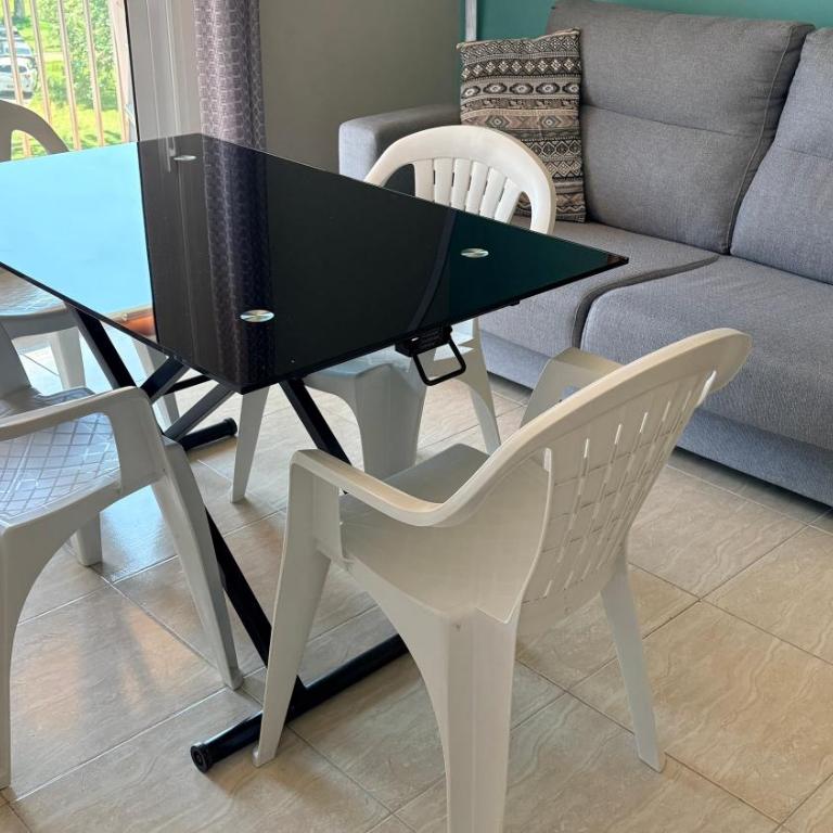 Bella Vista - One-Bedroom Apartment - 23