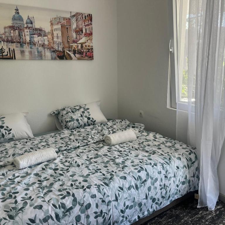 Apartment White Rose - One-Bedroom Apartment - 9