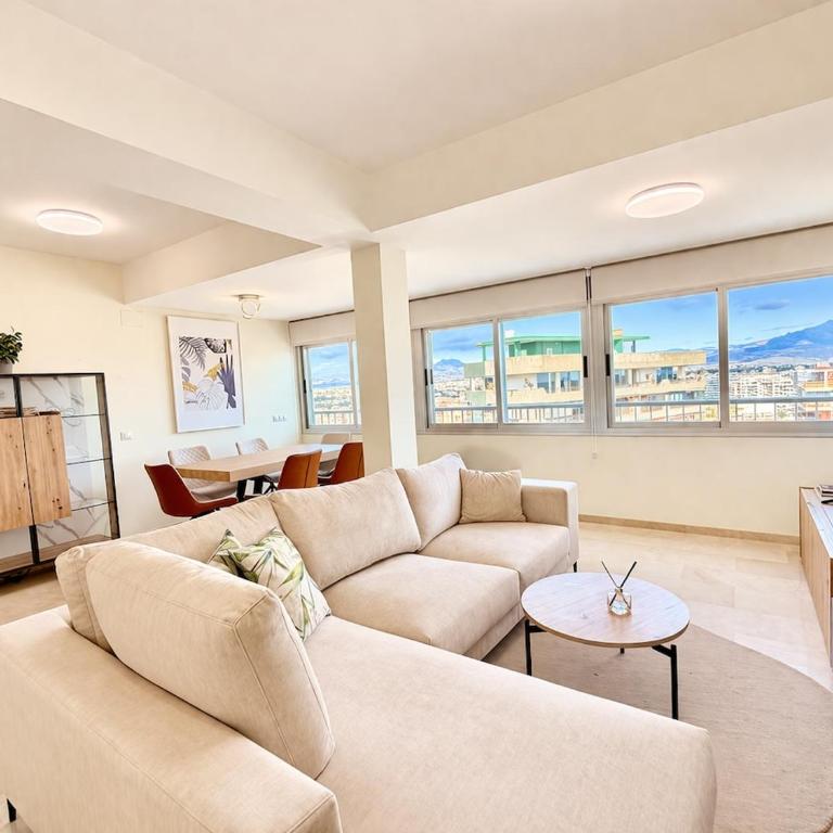 Bright-Sky Penthouse, Alicante Beach Life - Two-Bedroom Apartment - 1