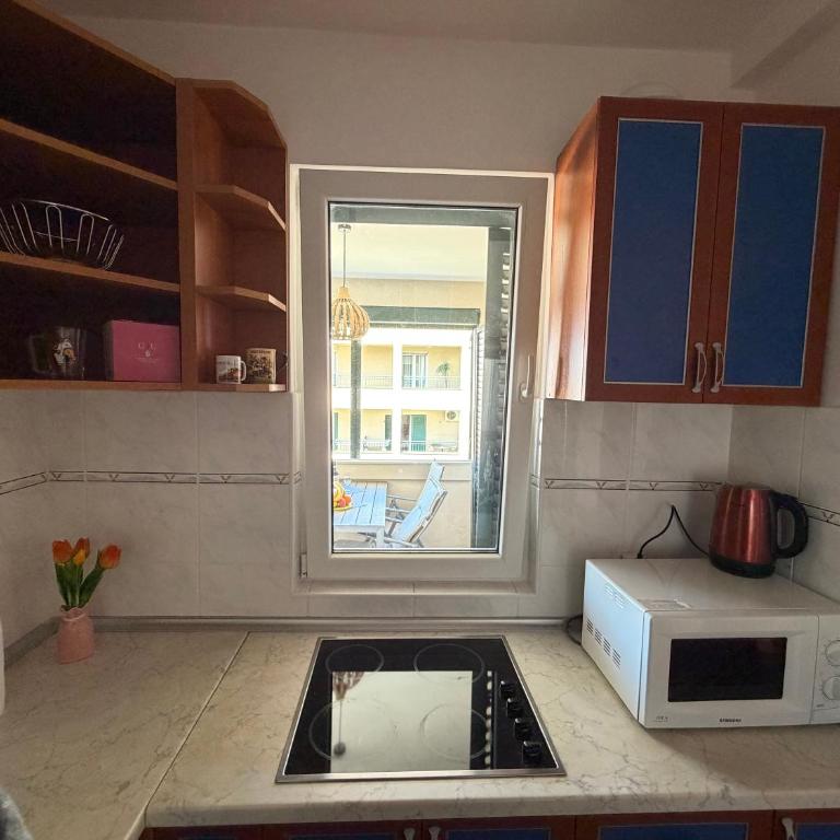 Juliana Apartments - One-Bedroom Apartment - 7