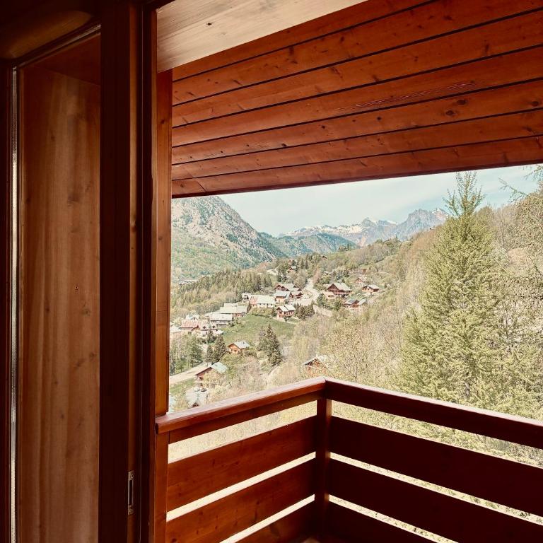 Duplex 3 bedrooms 8 peoples Heated pool Ski in ski out - Appartamento con 3 Camere da Letto - 8