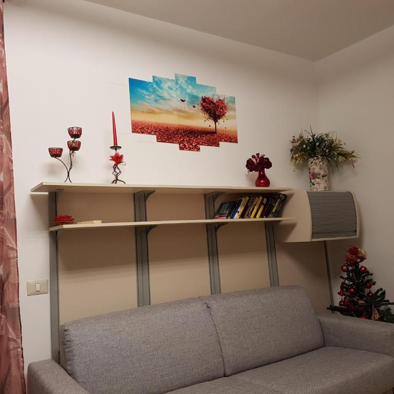 Sara Home - Appartamento con 2 Camere da Letto - 9