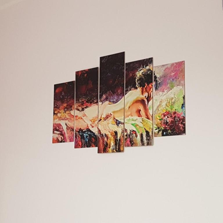 Sara Home - Appartamento con 2 Camere da Letto - 4