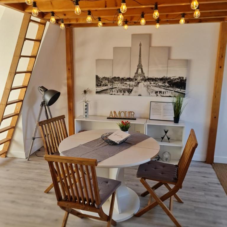 Le Chaudron d'Or - 41m2 - Hyper Centre - Mezzanine - Clim - WIFI HD - One-Bedroom Apartment - 4