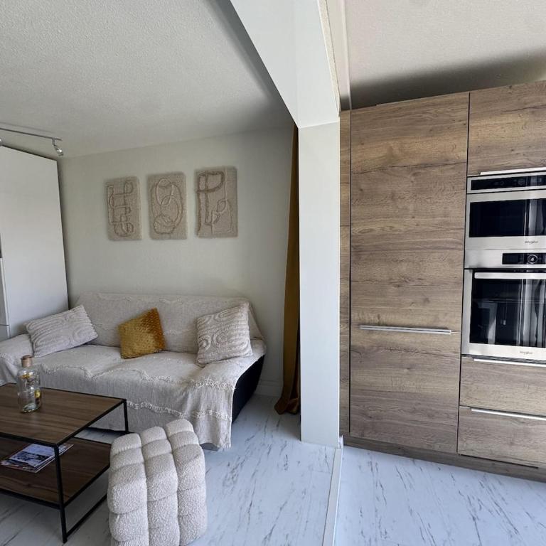 Appart climatisé 2 chambres 150m plage Richelieu - Appartement 2 Chambres - 1