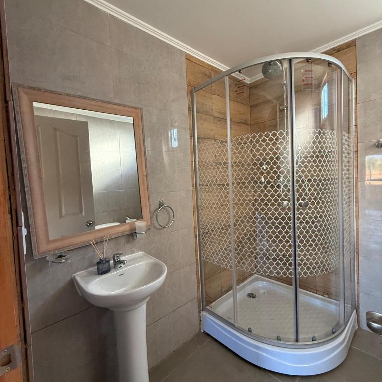 Cabaña muy cercana a la cordillera - Two-Bedroom House - 24