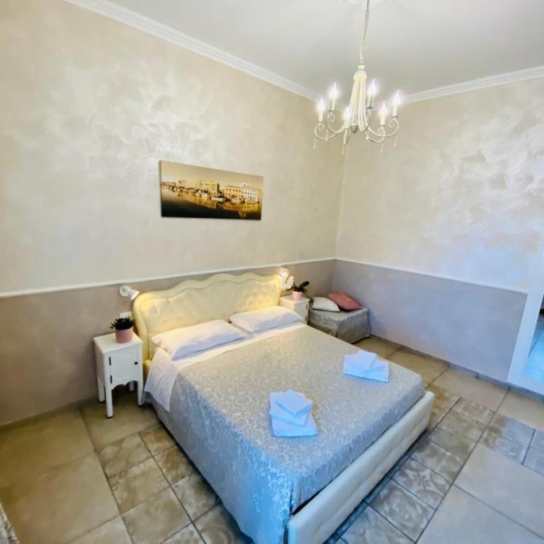 Domus Valadier B&B Guesthouse - Deluxe Double Room - 2