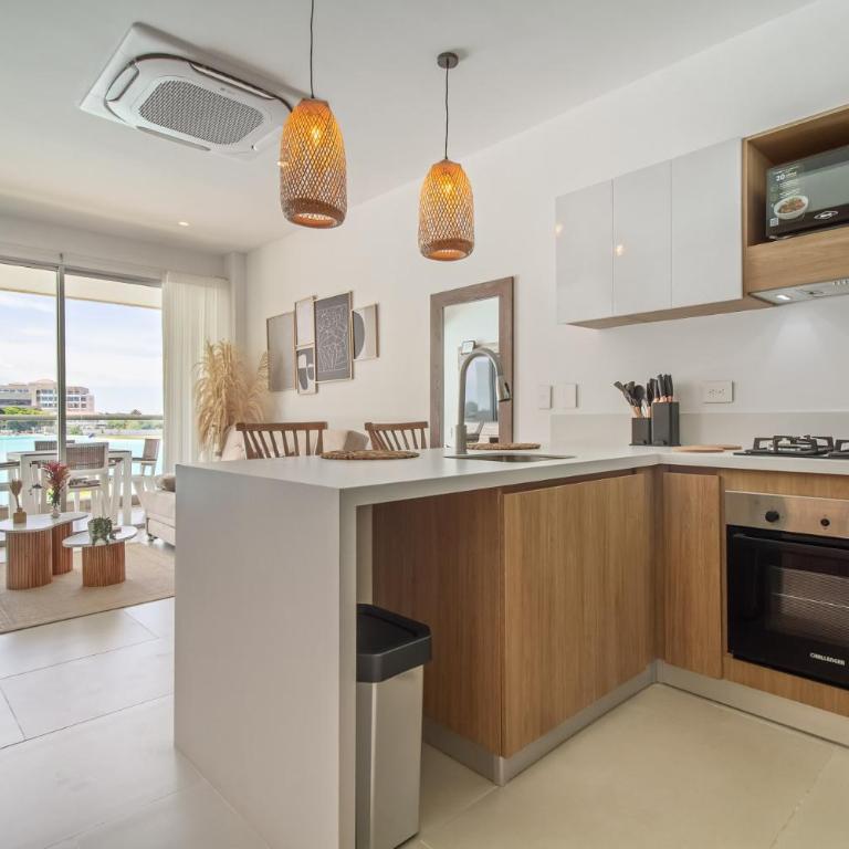 Baia Kristal Cartagena by HostPro - One-Bedroom Apartment with Lake View - 8