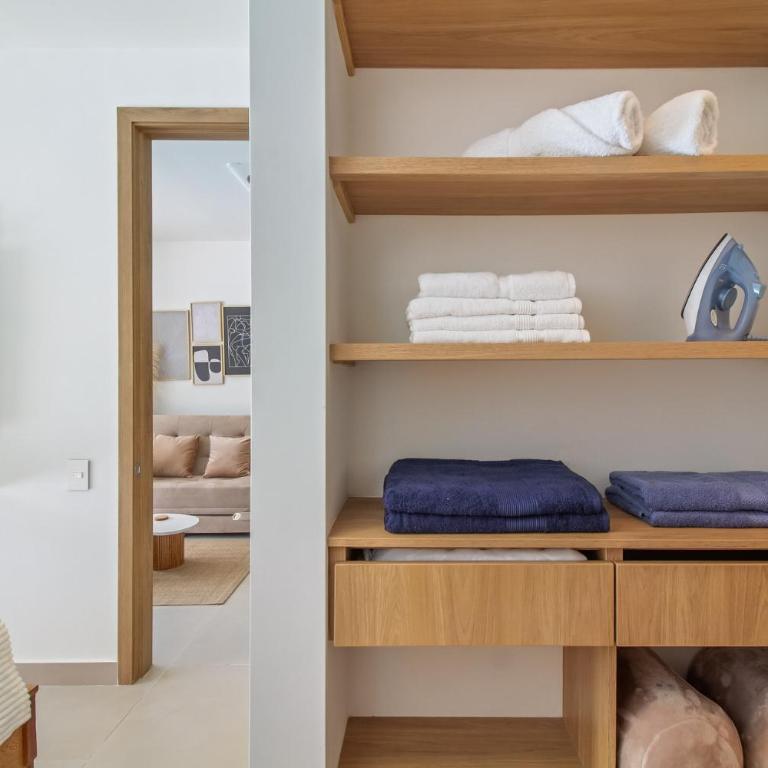 Baia Kristal Cartagena by HostPro - One-Bedroom Apartment with Lake View - 15