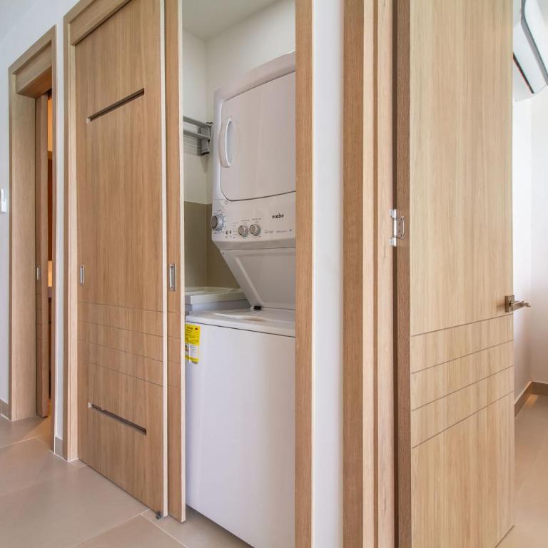 Baia Kristal Cartagena by HostPro - One-Bedroom Apartment with Lake View - 19