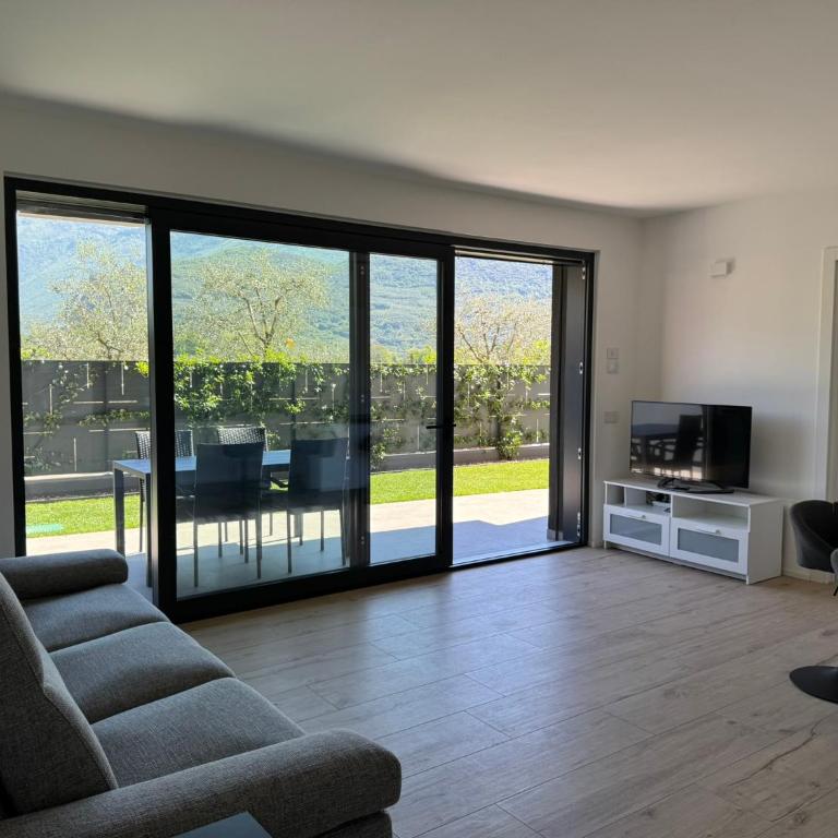 Luxory Riva 22 - Appartamento con 2 Camere da Letto - 1