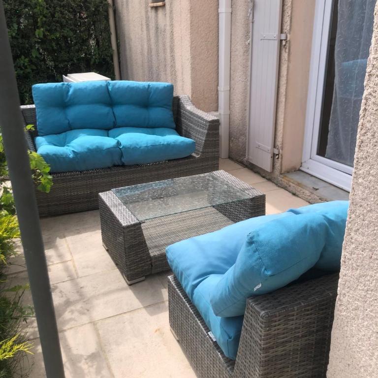 Villa climatisée avec piscine - Maison 3 Chambres - 31