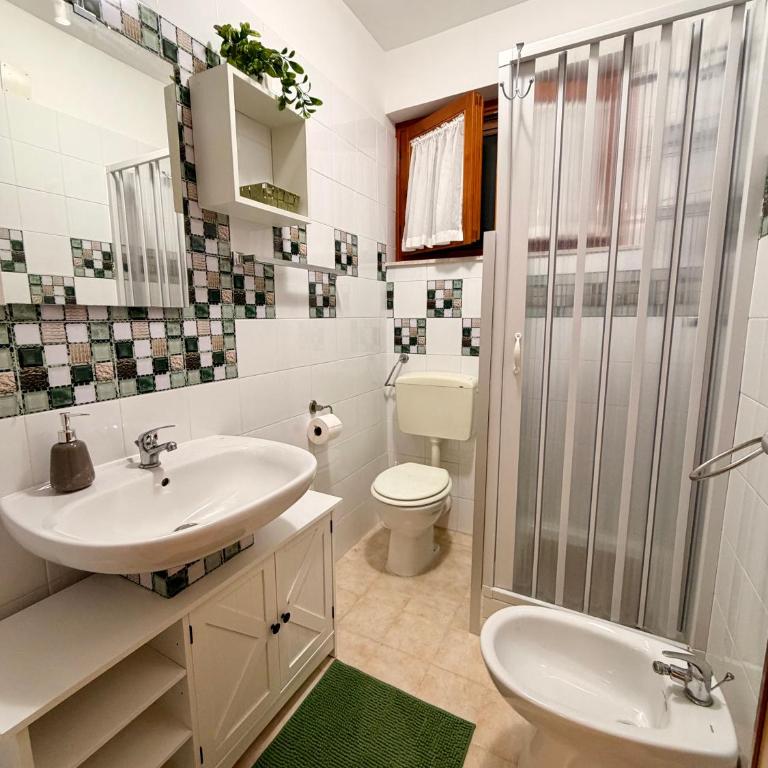Steps from the Beach, Minutes from Cefalù - Casa con 3 Camere da Letto - 45