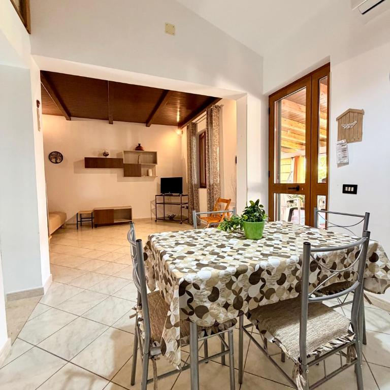 Steps from the Beach, Minutes from Cefalù - Casa con 3 Camere da Letto - 13