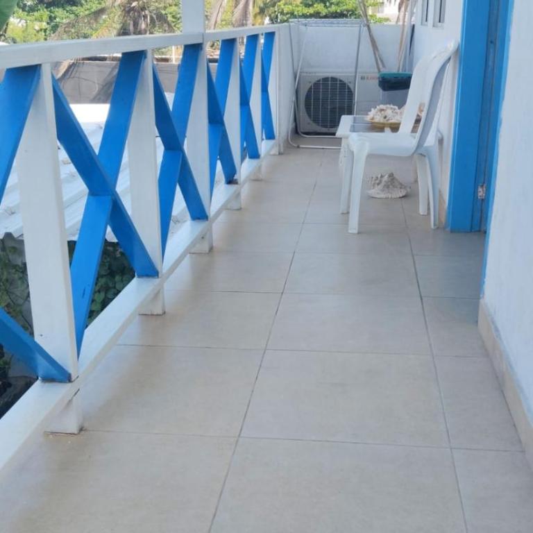 Posada hossana - Apartamento de 2 dormitorios con balcón y terraza - 10