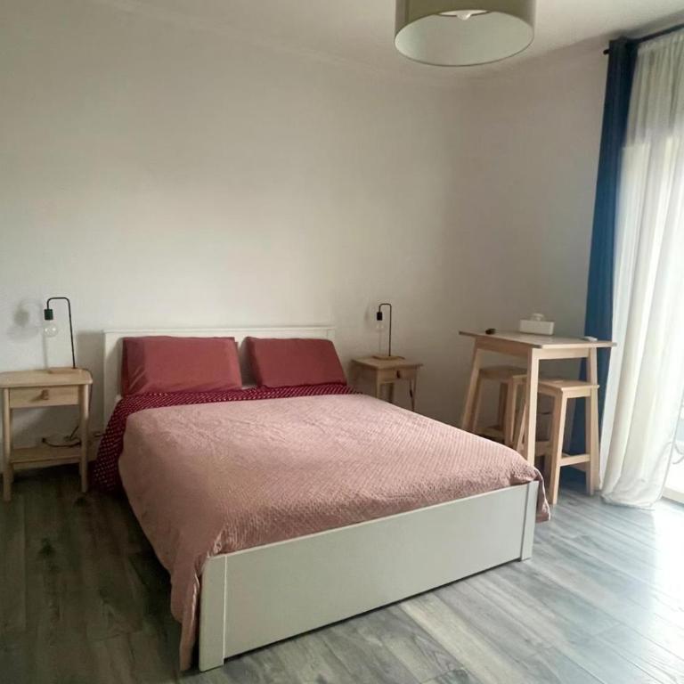 Levante Guesthouse - Double Room with Private Bathroom - 6