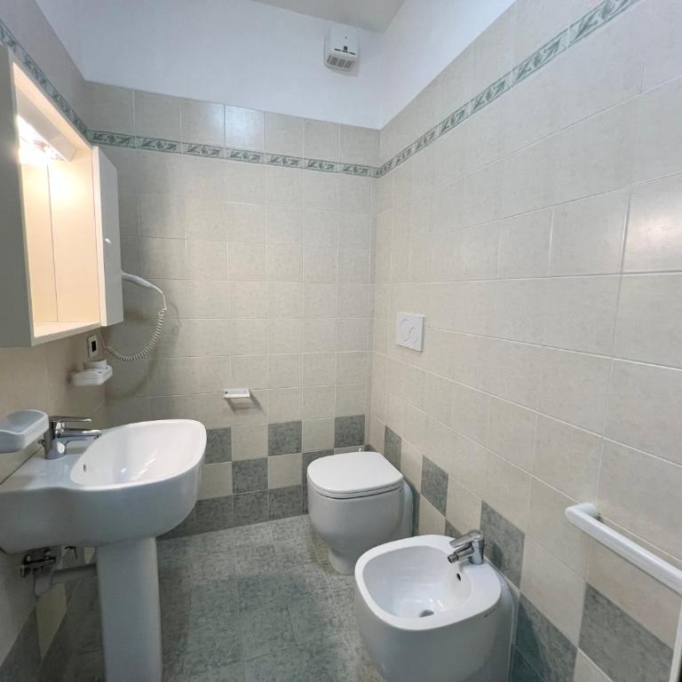 Residenza Verde - Appartamento con 1 Camera da Letto con Balcone e Vista Città - 6