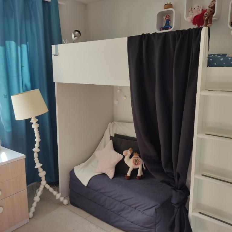 Appartement Provençal Familial - Parking Gratuit - Chambre Familiale avec Terrasse - 7