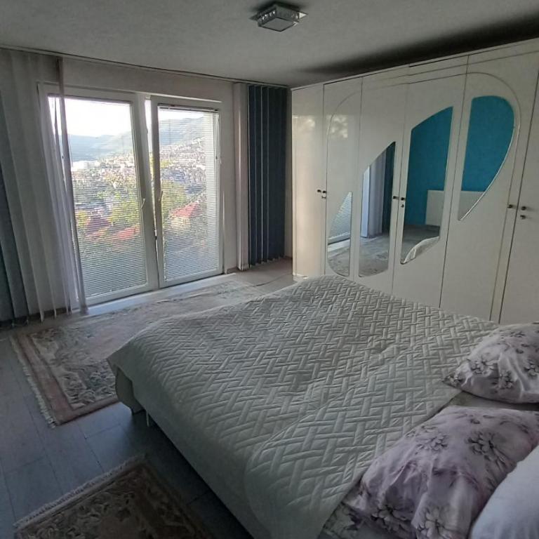 Lari and Klo Apartments - Apartman sa 2 Spavaće Sobe - 1