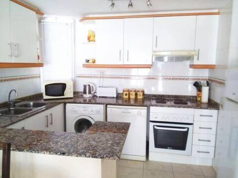 Apartamento con Terraza y Piscina a 600m de la Playa en Jávea - Apartamento - 9