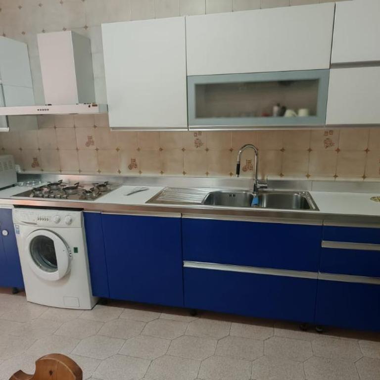 Casa Vacanze RosMary - Appartamento Premium con 3 Camere da Letto e Balcone - 4