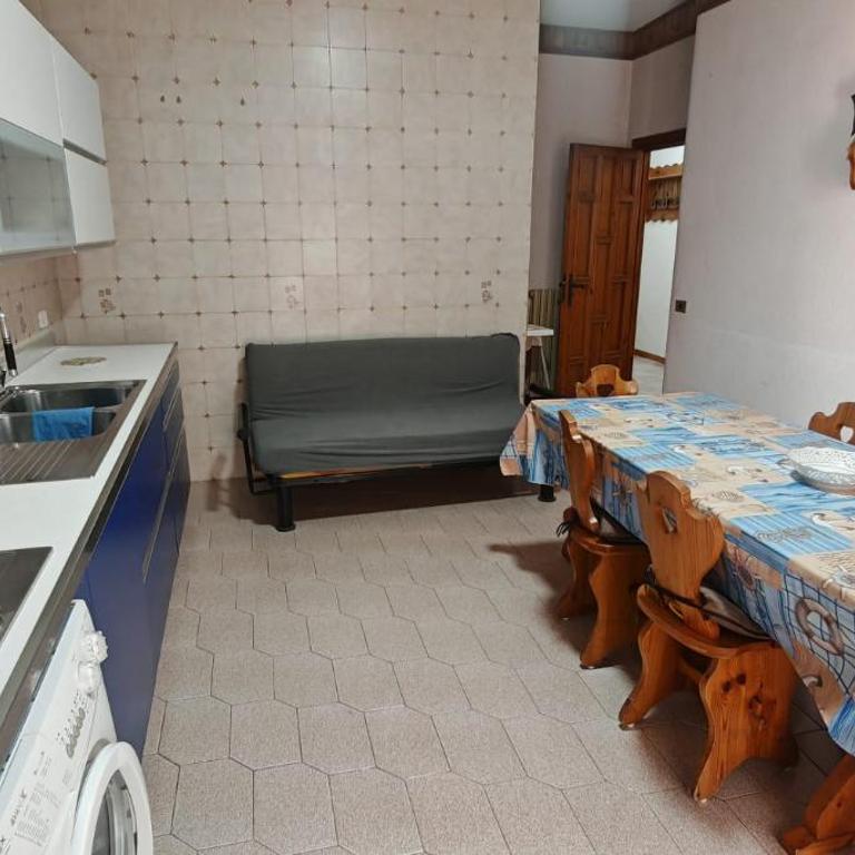 Casa Vacanze RosMary - Appartamento Premium con 3 Camere da Letto e Balcone - 6