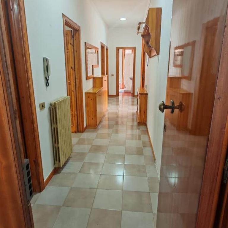 Casa Vacanze RosMary - Appartamento Premium con 3 Camere da Letto e Balcone - 2