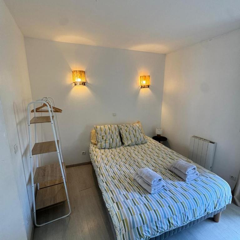 Nid Cosy, Appartement entier avec terrasse - Rosendaël - One-Bedroom Apartment - 17