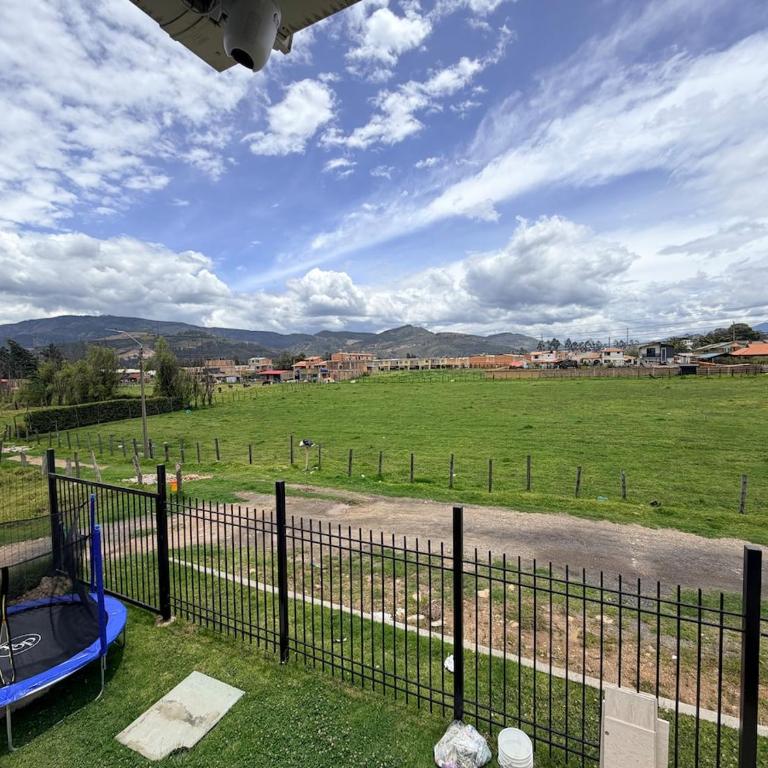 Sogamoso accommodation, beautiful house - Three-Bedroom House - 10