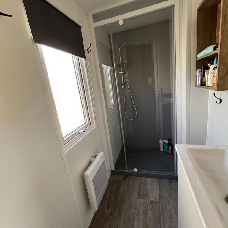 Mobil home récent climatisé avec terrasse-fréjus - Mobile Home - 6