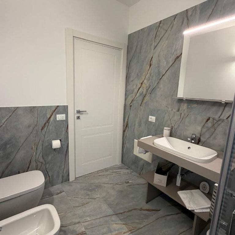 La Rocca Apartment - Two-Bedroom Apartment - 9