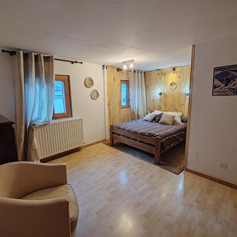 Maison Luchon - Maison 3 Chambres - 21