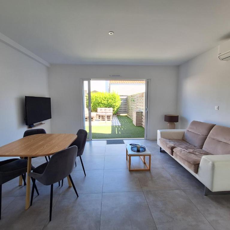 Les Pivoines Maison climatisée, proximité mer, plages et forêts - Maison 2 Chambres - 12