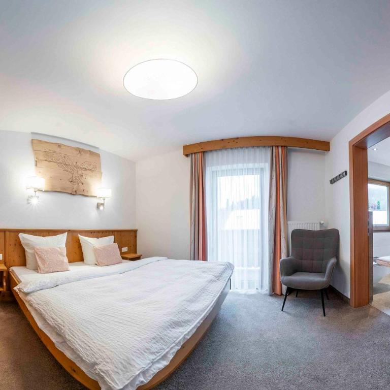 Stoagraue - Doppelzimmer mit Bergblick - 5
