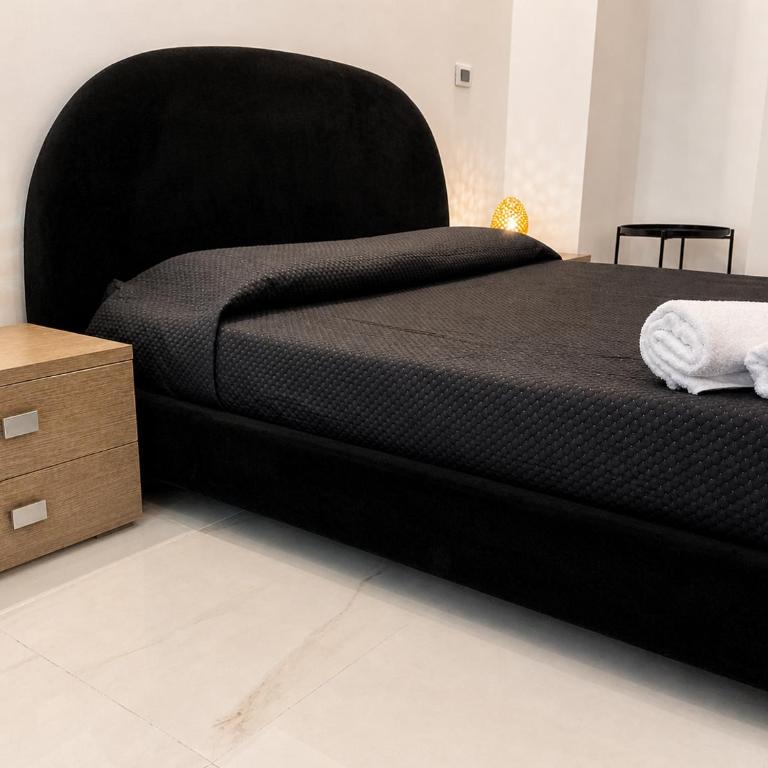 Santa Chiara Guest House - Double Room with Private Bathroom - 4